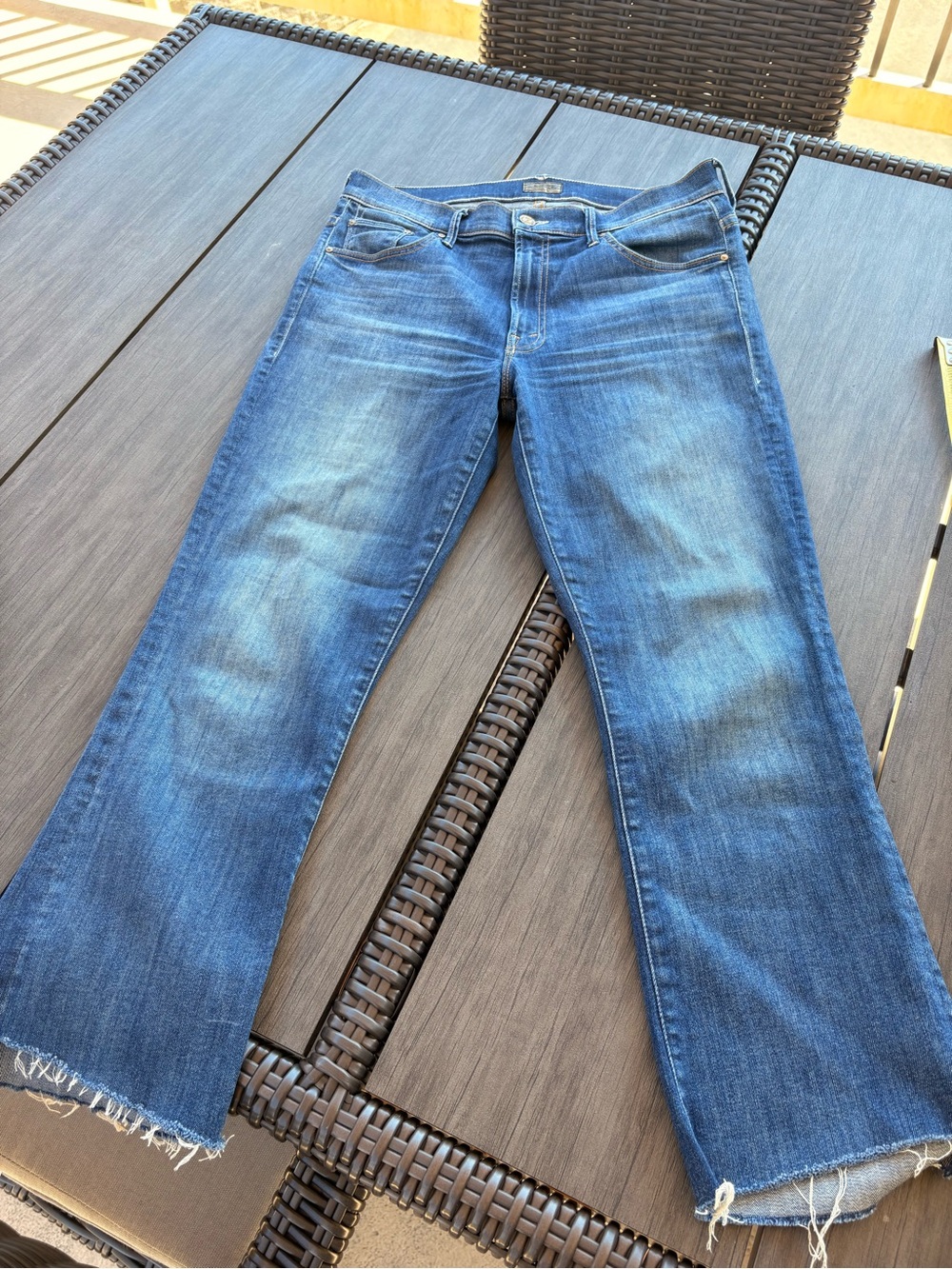 MOTHER Insider Crop Step Fray, size 30 - Picture 12 of 14